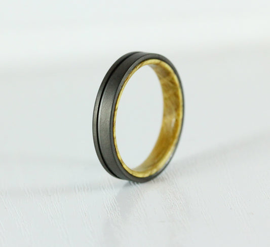 4mm Titanium & Whiskey barrel wood Wedding ring band for men and women - gunmetal grey