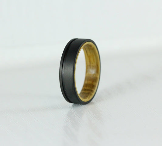 6mm Titanium & Whiskey barrel wood Wedding ring band for men and women - black