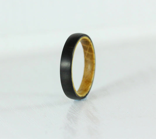 4mm Titanium & Whiskey barrel wood Wedding ring band for men and women