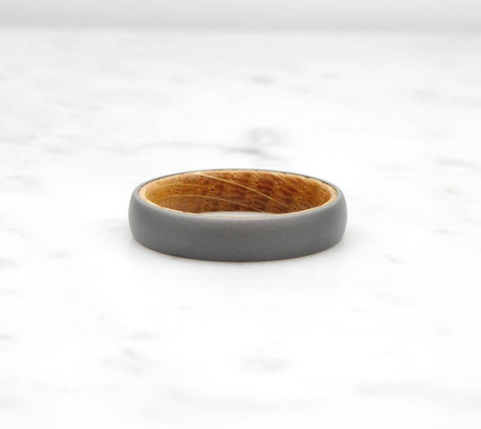 5mm Titanium & Whiskey barrel wood Wedding ring band for men and women