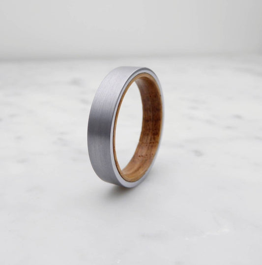 5mm Titanium & Whiskey barrel wood Wedding ring band for men and women