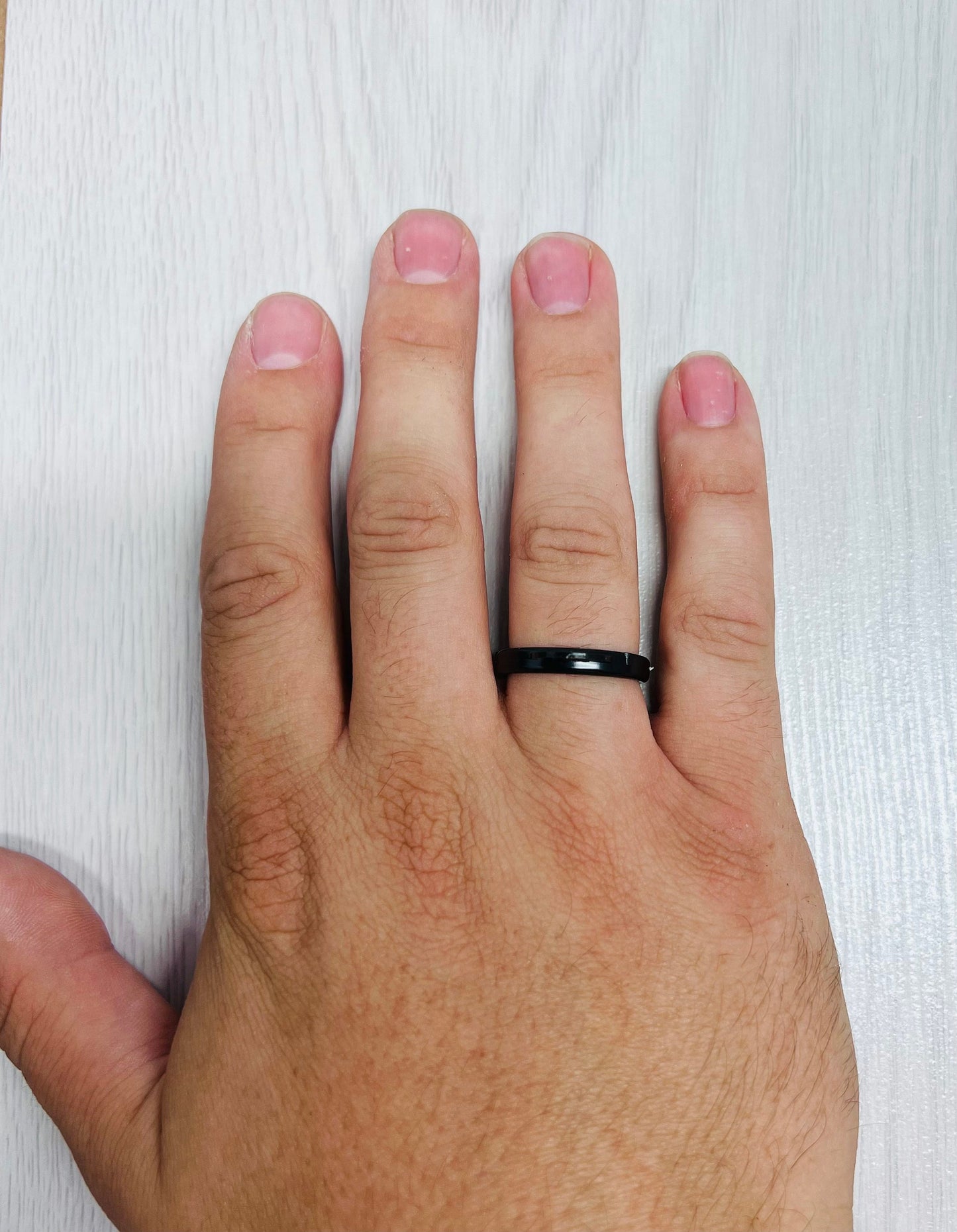 Finger size measuring tool US sizes 2-13 - The best tool to get your finger size!