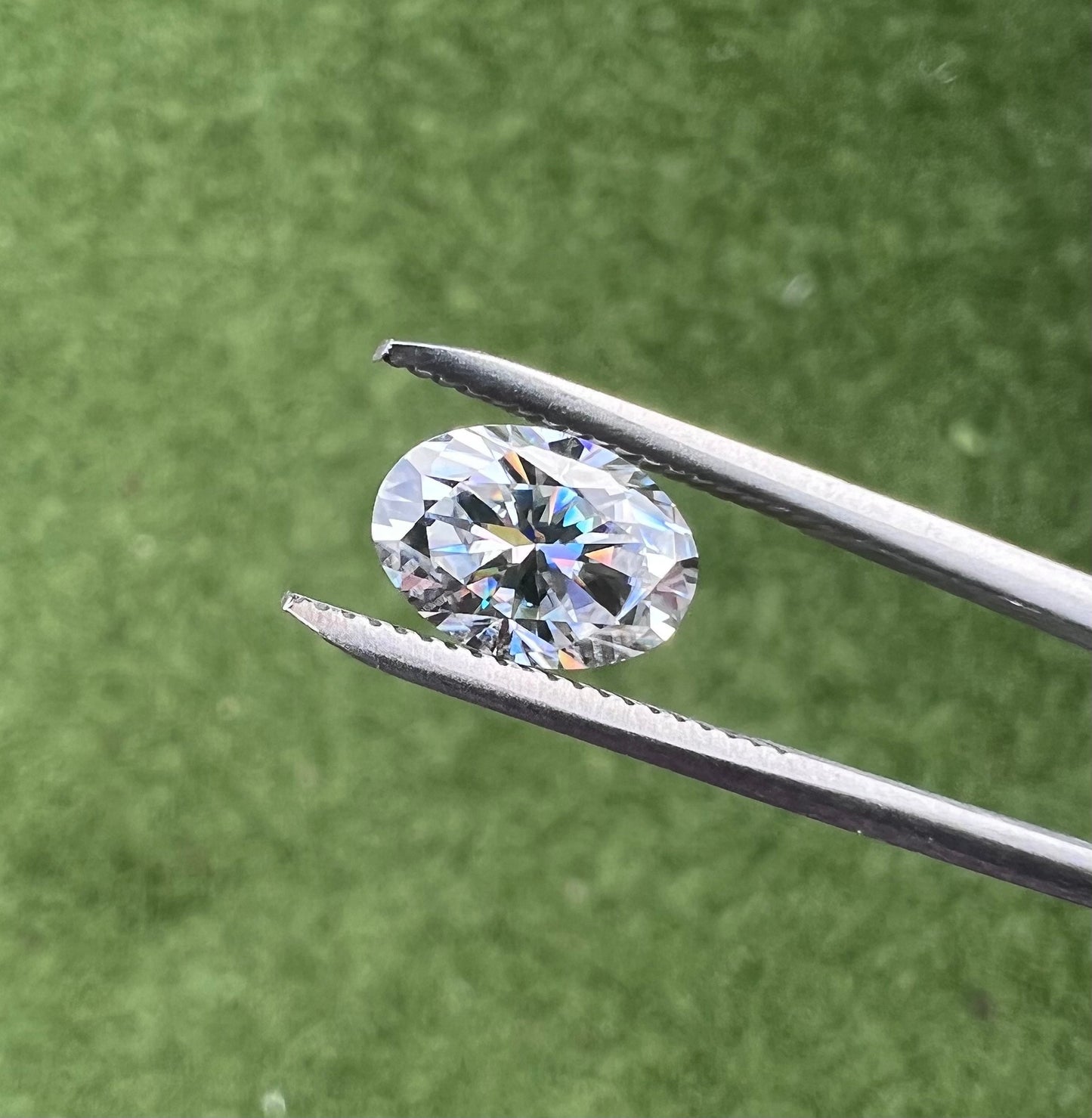 Loose 7x10mm Oval cut Genuine moissanite VVS1 D white, best quality