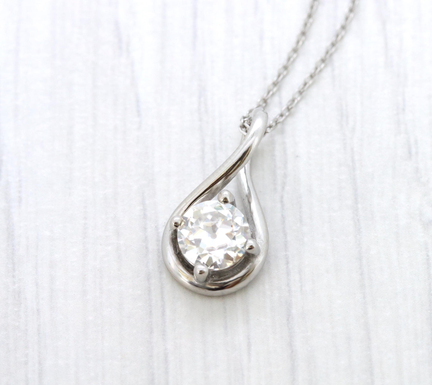 Twist style Necklace pendant with Old European cut Moissanite - titanium