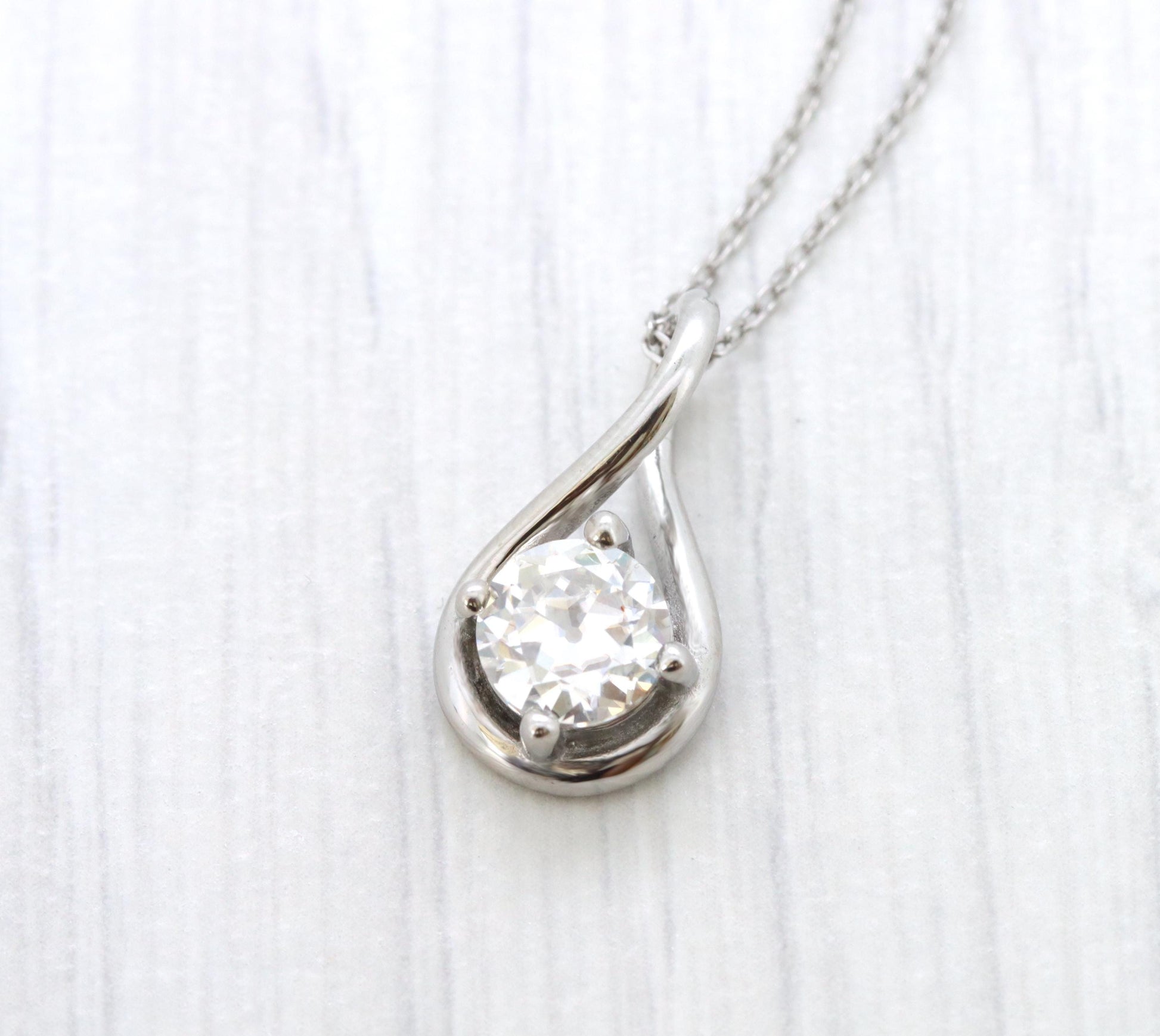 Twist style Necklace pendant with Old European cut Moissanite - titanium