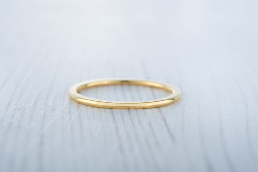 1mm Wide, filled 18ct Yellow gold Plain Wedding band Ring - gold ring